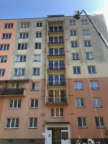 Odstranění organických a atmosferických nečistot před nátěrem