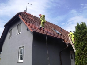 čištění bramac střechy