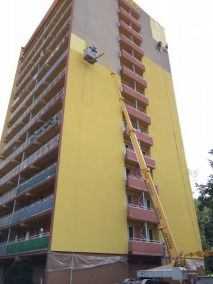 nátěr fasády panelového domu