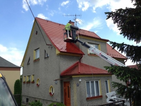 čištění střechy rodinného domu